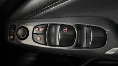 Nissan Juke 1.0 DiG-T 114 N-Connecta 5dr Petrol Hatchback